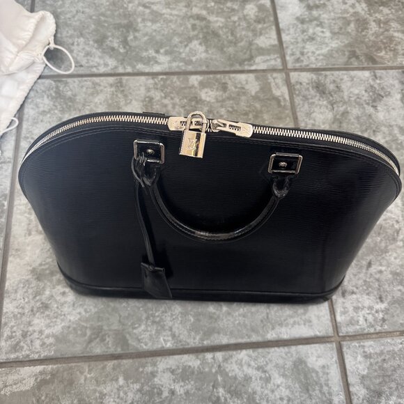 Louis Vuitton Alma PM Leather Handbag Black - Picture 1 of 3